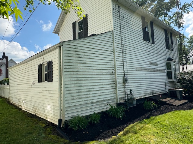 Top quality Soft Washing in  Massillon Ohio